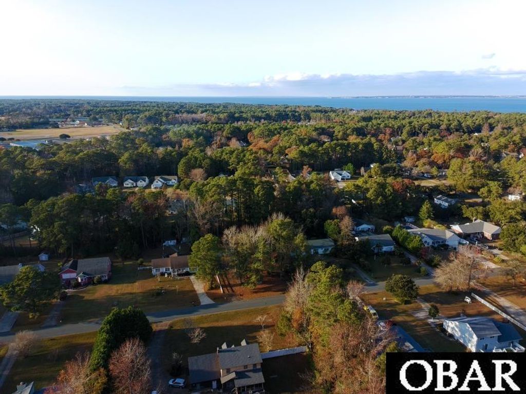 Image 4 of property listing at 173 Creefs Ridge Road Lot 13, Manteo, NC 27954