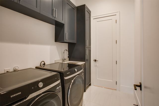 9721 Kerrisdale Lane, Dallas, TX 75230