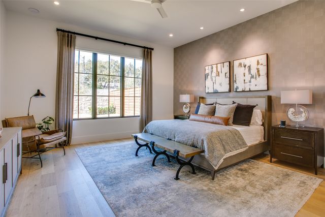 9721 Kerrisdale Lane, Dallas, TX 75230