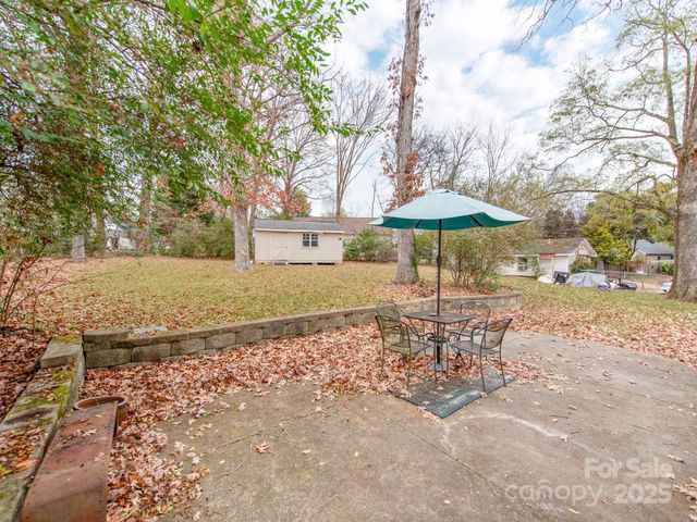 554 Splicewood Drive SW, Concord, NC 28027