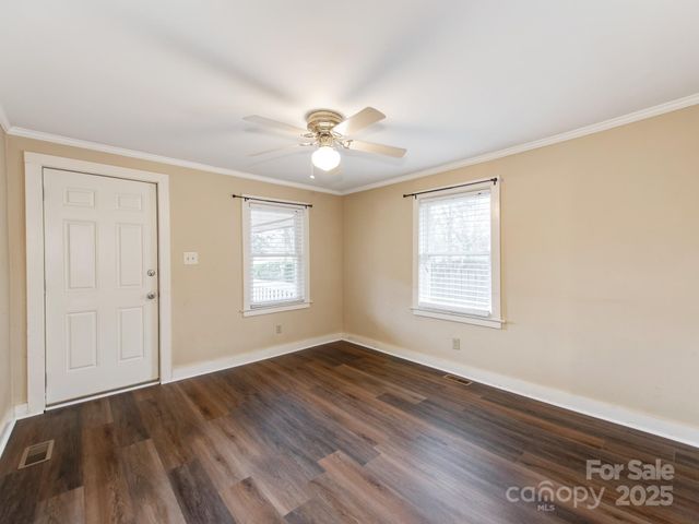 554 Splicewood Drive SW, Concord, NC 28027