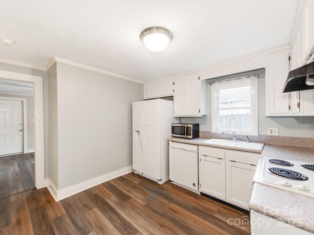 554 Splicewood Drive SW, Concord, NC 28027