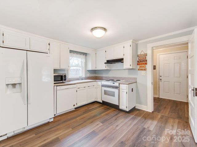 554 Splicewood Drive SW, Concord, NC 28027