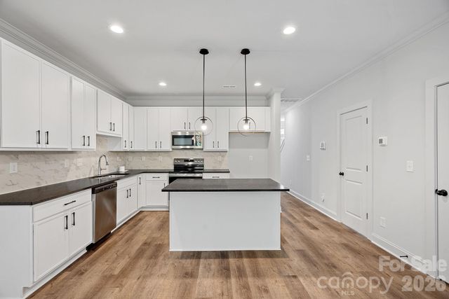 4019 Sofley Road, Charlotte, NC 28206