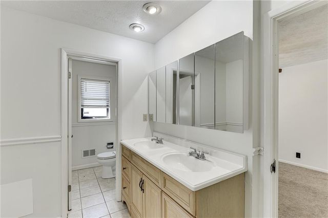 5360 Fieldgreen Drive, Stone Mountain, GA 30088