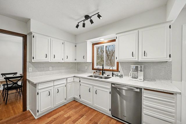 11620 Leeward Avenue S, Hastings, MN 55033