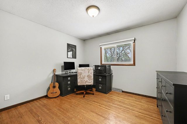 11620 Leeward Avenue S, Hastings, MN 55033