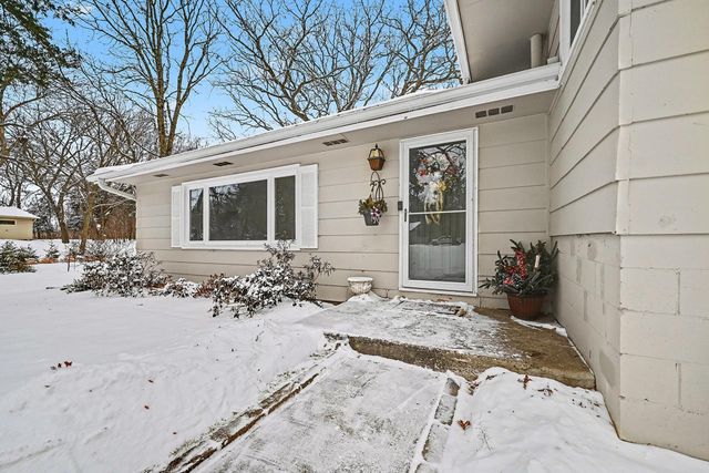 11620 Leeward Avenue S, Hastings, MN 55033