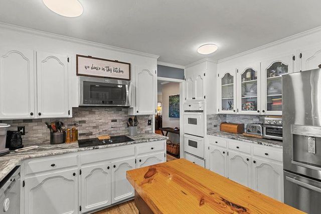 4200 S County Road 83, Headland, AL 36345