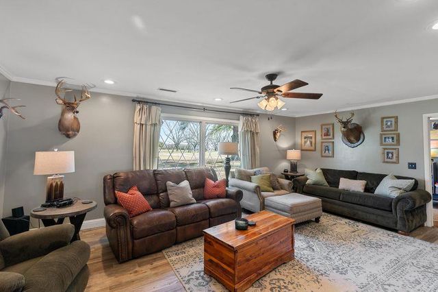 4200 S County Road 83, Headland, AL 36345