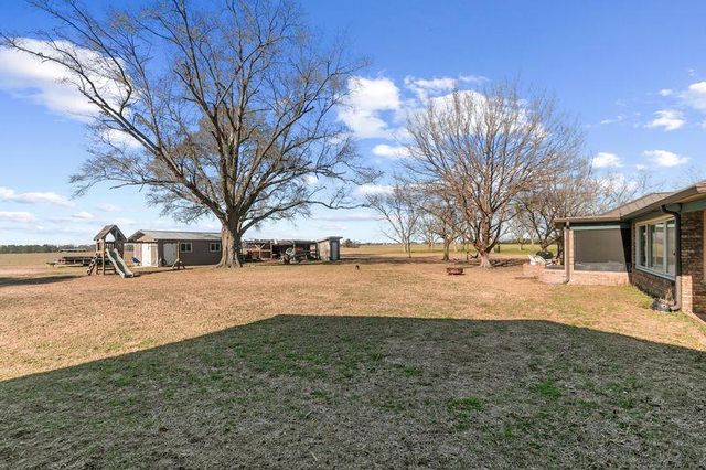 4200 S County Road 83, Headland, AL 36345