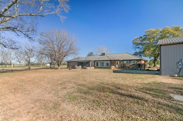 4200 S County Road 83, Headland, AL 36345