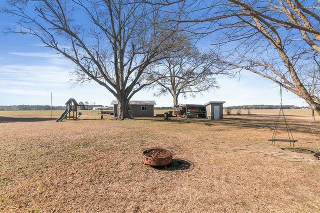4200 S County Road 83, Headland, AL 36345