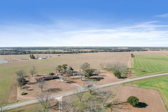 4200 S County Road 83, Headland, AL 36345