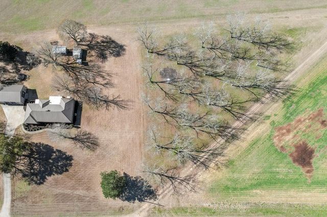 4200 S County Road 83, Headland, AL 36345