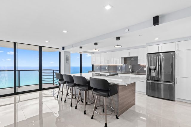 250 S OCEAN Boulevard 15D, Boca Raton, FL 33432