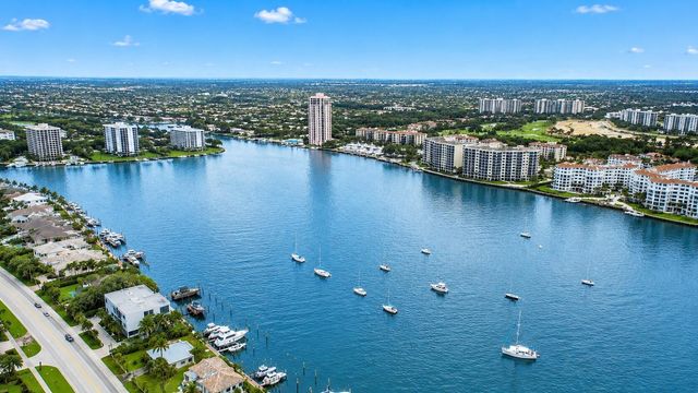 250 S OCEAN Boulevard 15D, Boca Raton, FL 33432