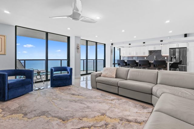 250 S OCEAN Boulevard 15D, Boca Raton, FL 33432