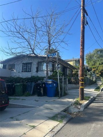 5037 Montezuma Street, Highland Park, CA 90042