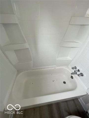 106 W Broadway Street X, Shelbyville, IN 46176