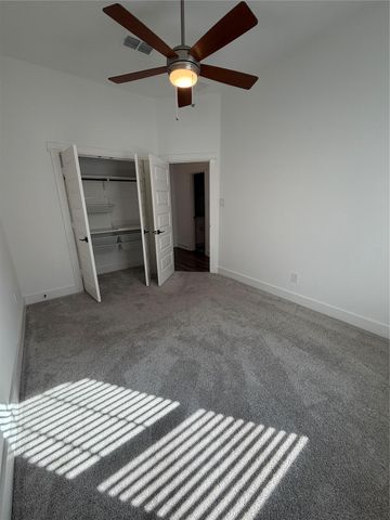 6606 Capstone Oak Avenue, Houston, TX 77055