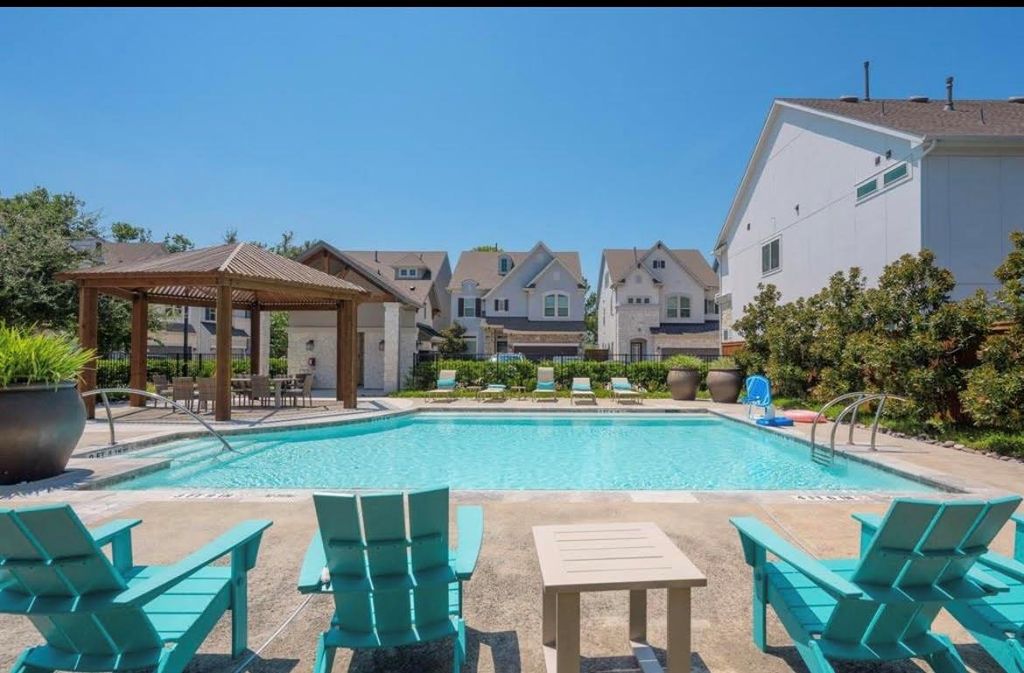 6606 Capstone Oak Avenue, Houston, TX 77055