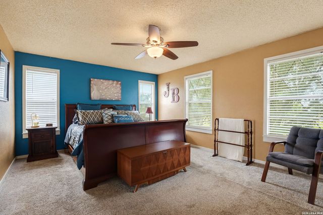 12591 LAVERNIA RD, St Hedwig, TX 78152