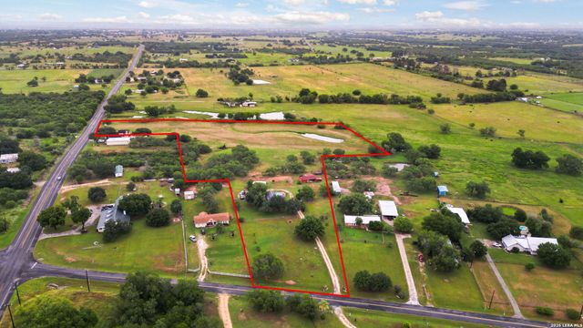 12591 LAVERNIA RD, St Hedwig, TX 78152