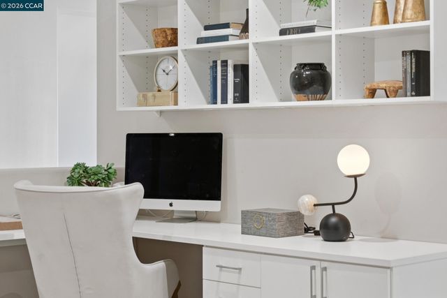 40 Oak Trail Ct, Alamo, CA 94507