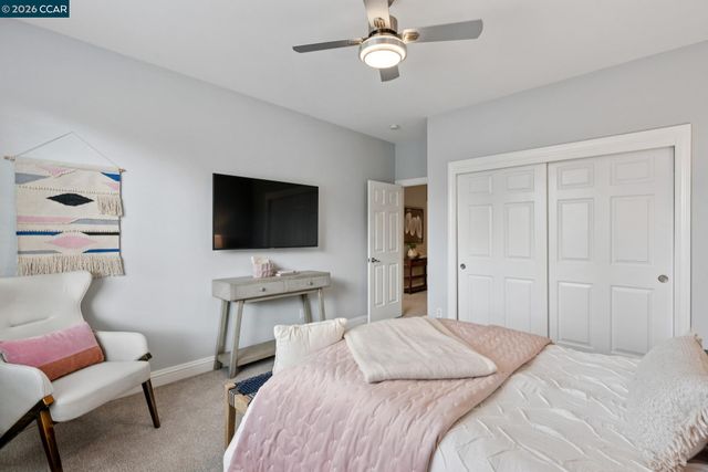 40 Oak Trail Ct, Alamo, CA 94507