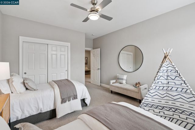 40 Oak Trail Ct, Alamo, CA 94507