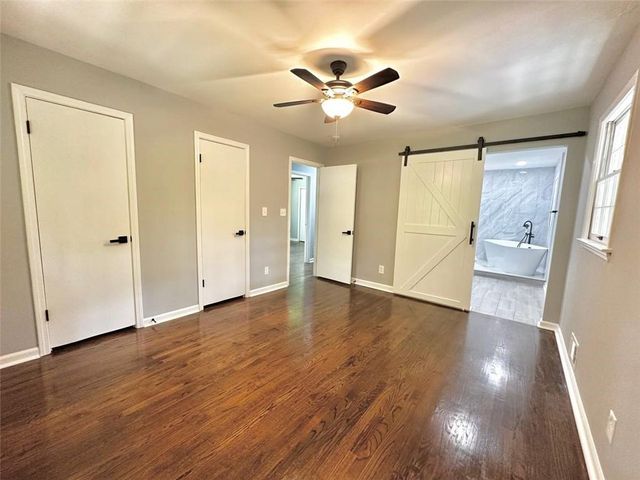 210 Suburban Drive NE, Kennesaw, GA 30144