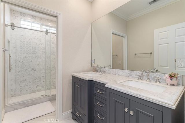 5342 Kenilworth, Huntington Beach, CA 92649