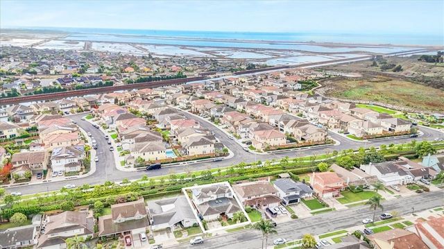 5342 Kenilworth, Huntington Beach, CA 92649
