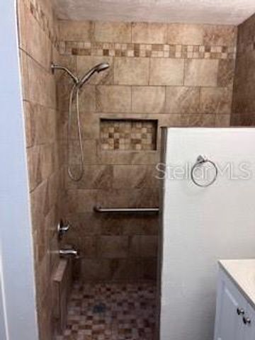 1256 PIN OAK DRIVE, Apopka, FL 32703