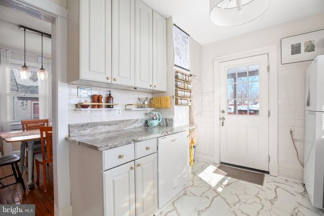 1511 CHARLES ST, Fredericksburg, VA 22401