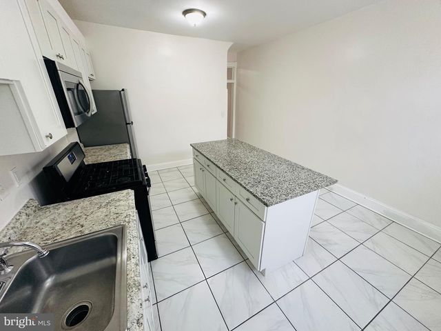 429 YALE AVE, Baltimore, MD 21229