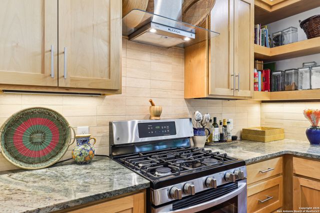 139 mount erin, San Antonio, TX 78212