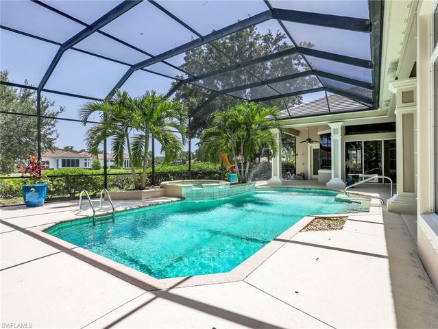 1334 Wood Duck TRL, Naples, FL 34108