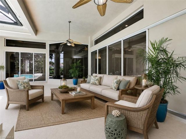 1334 Wood Duck TRL, Naples, FL 34108