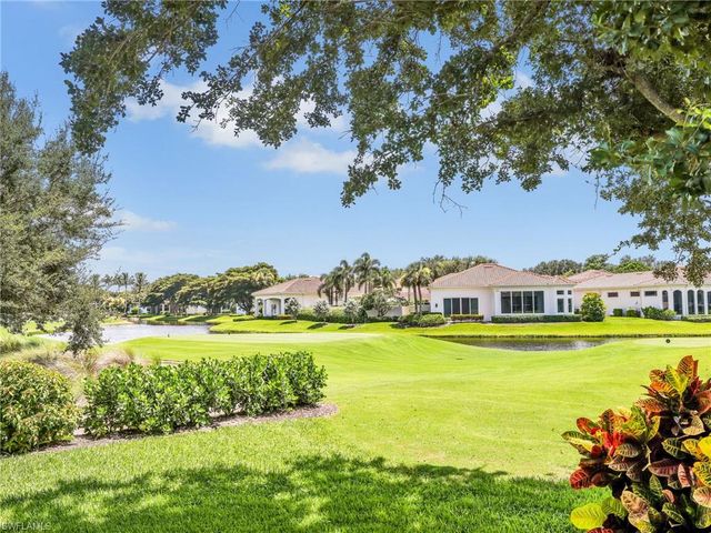 1334 Wood Duck TRL, Naples, FL 34108