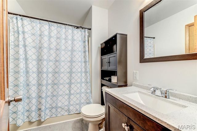 20 Constance Court, St Ann, MO 63074
