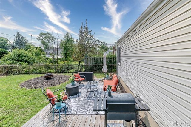 20 Constance Court, St Ann, MO 63074