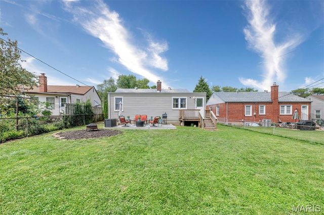 20 Constance Court, St Ann, MO 63074