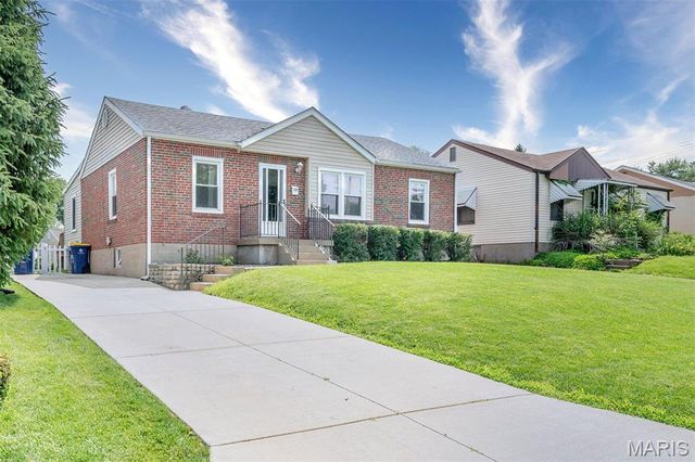 20 Constance Court, St Ann, MO 63074