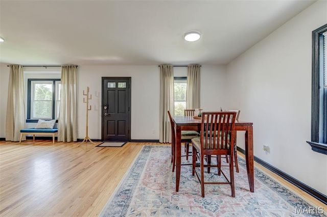 20 Constance Court, St Ann, MO 63074