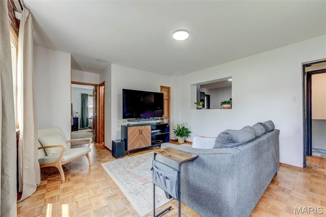 20 Constance Court, St Ann, MO 63074