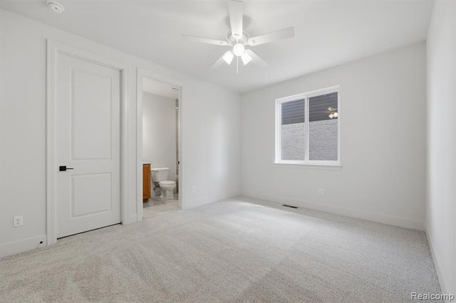 53731 Addington Drive, Macomb, MI 48042