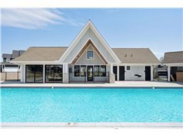 16865 46th Avenue N, Plymouth, MN 55446