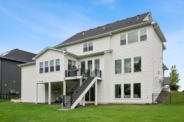 16865 46th Avenue N, Plymouth, MN 55446